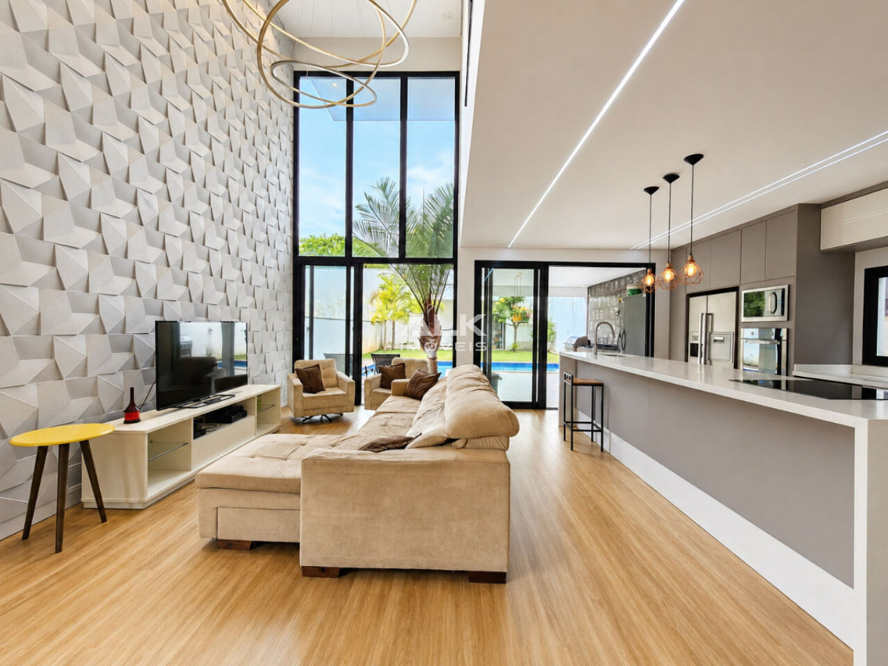 Foto 0